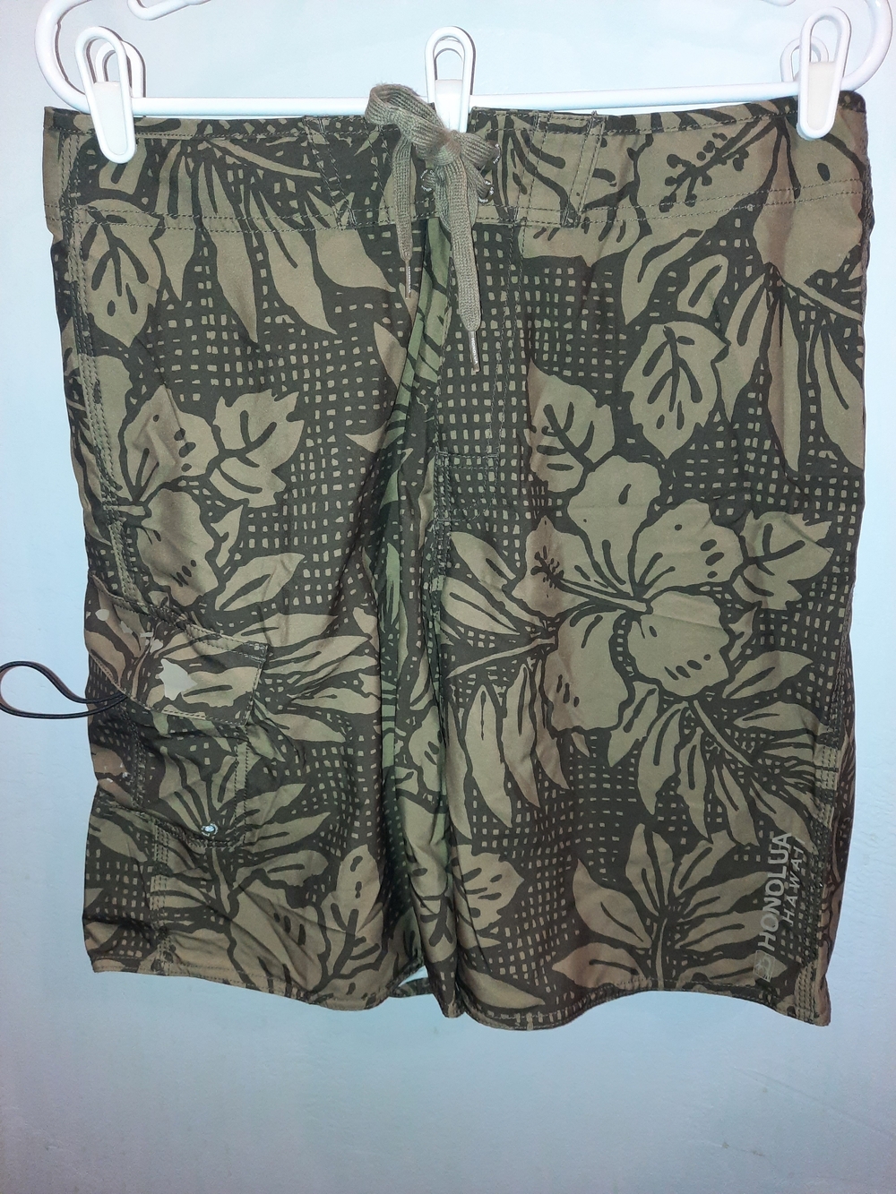 Honolua Men's Olive Floral Board Shorts Zipper Velcro Size 34 EUC